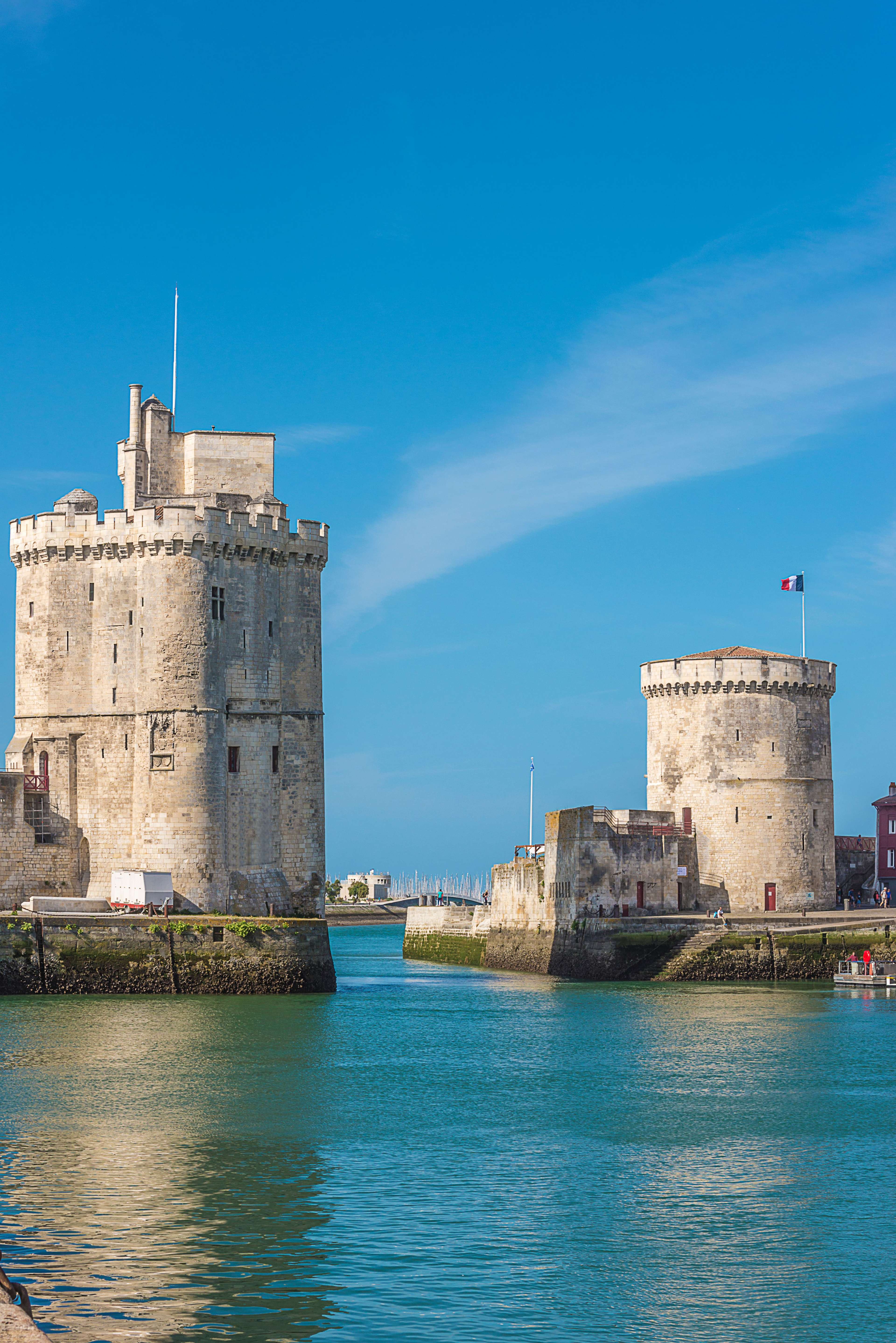 Deux tours sur l'eau
